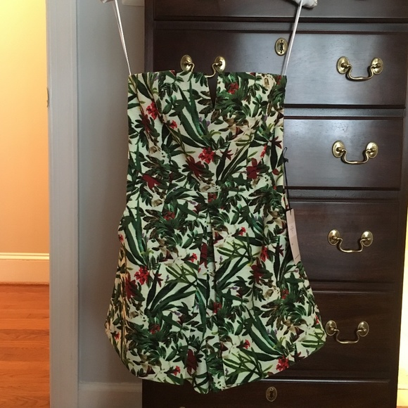 NWT Wilde Heart Tropicana Romper Size XS - Picture 2 of 6